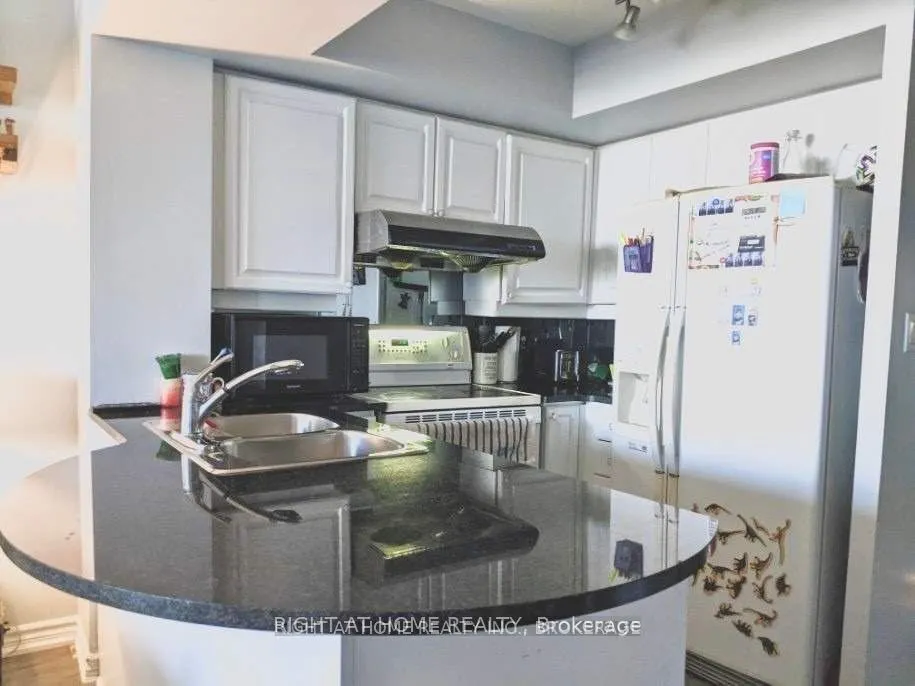 1 Rean Drive, #2302
