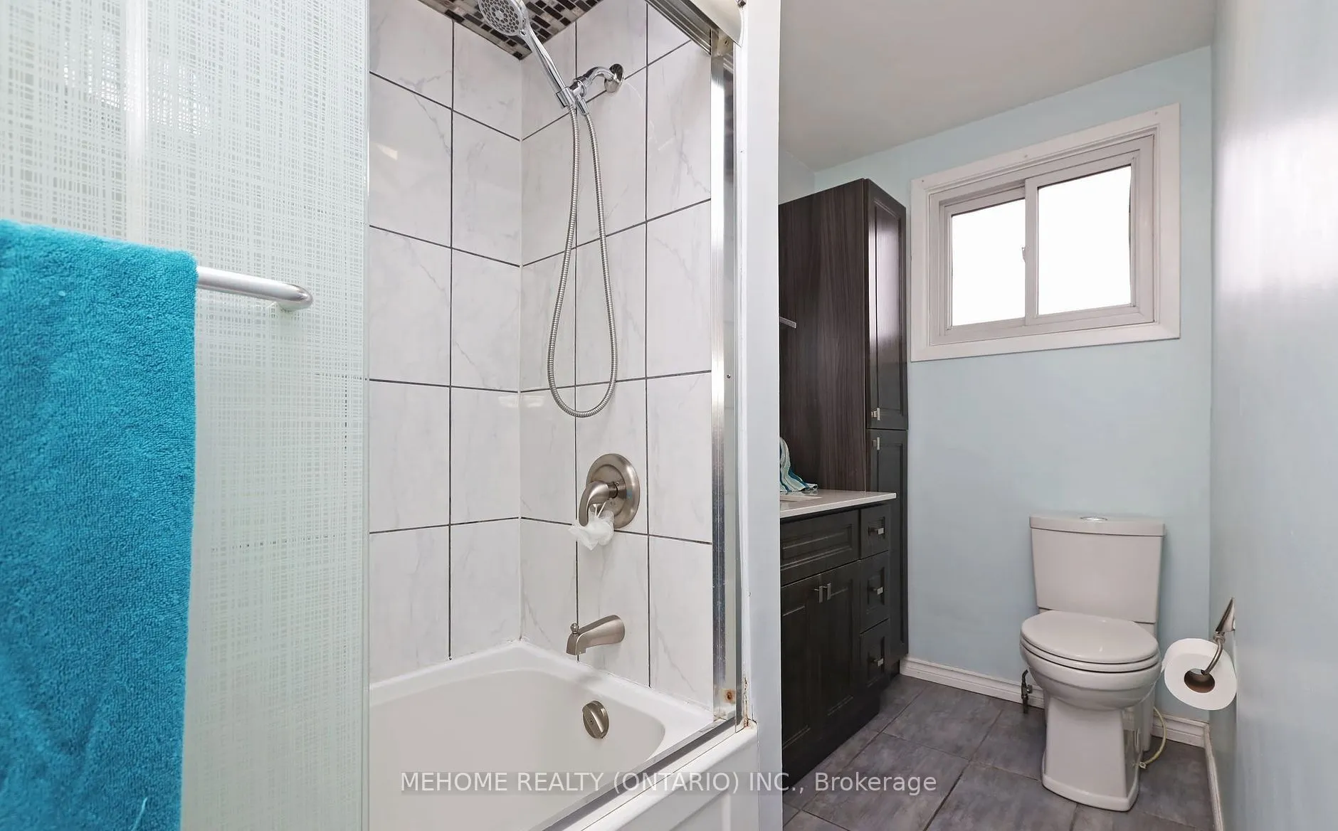 130 Edmonton Drive, #Upper