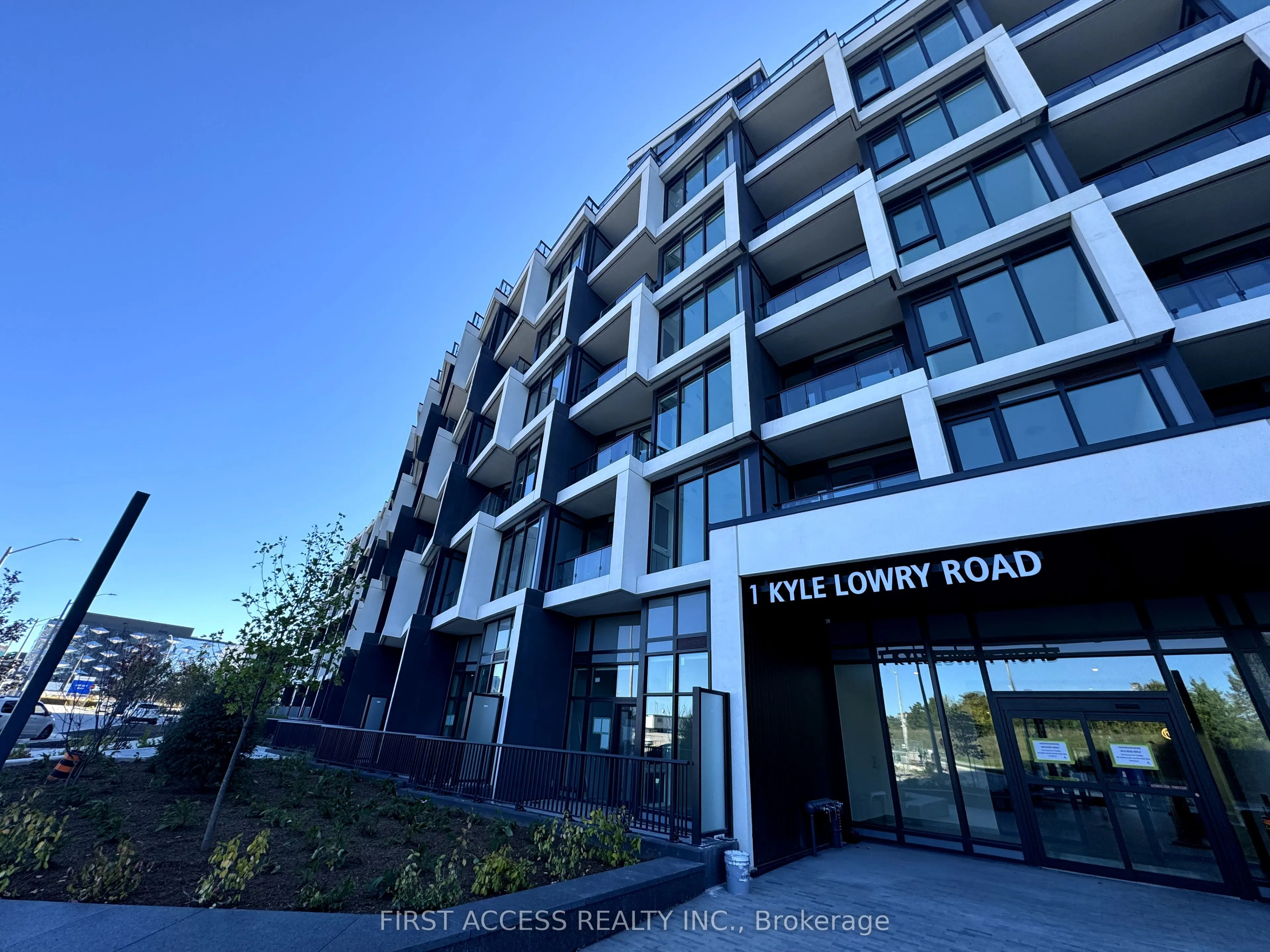 1 Kyle Lowry Road, #13