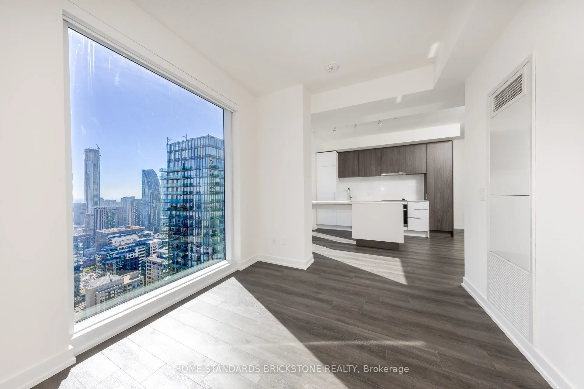 89 Church Street, #4607