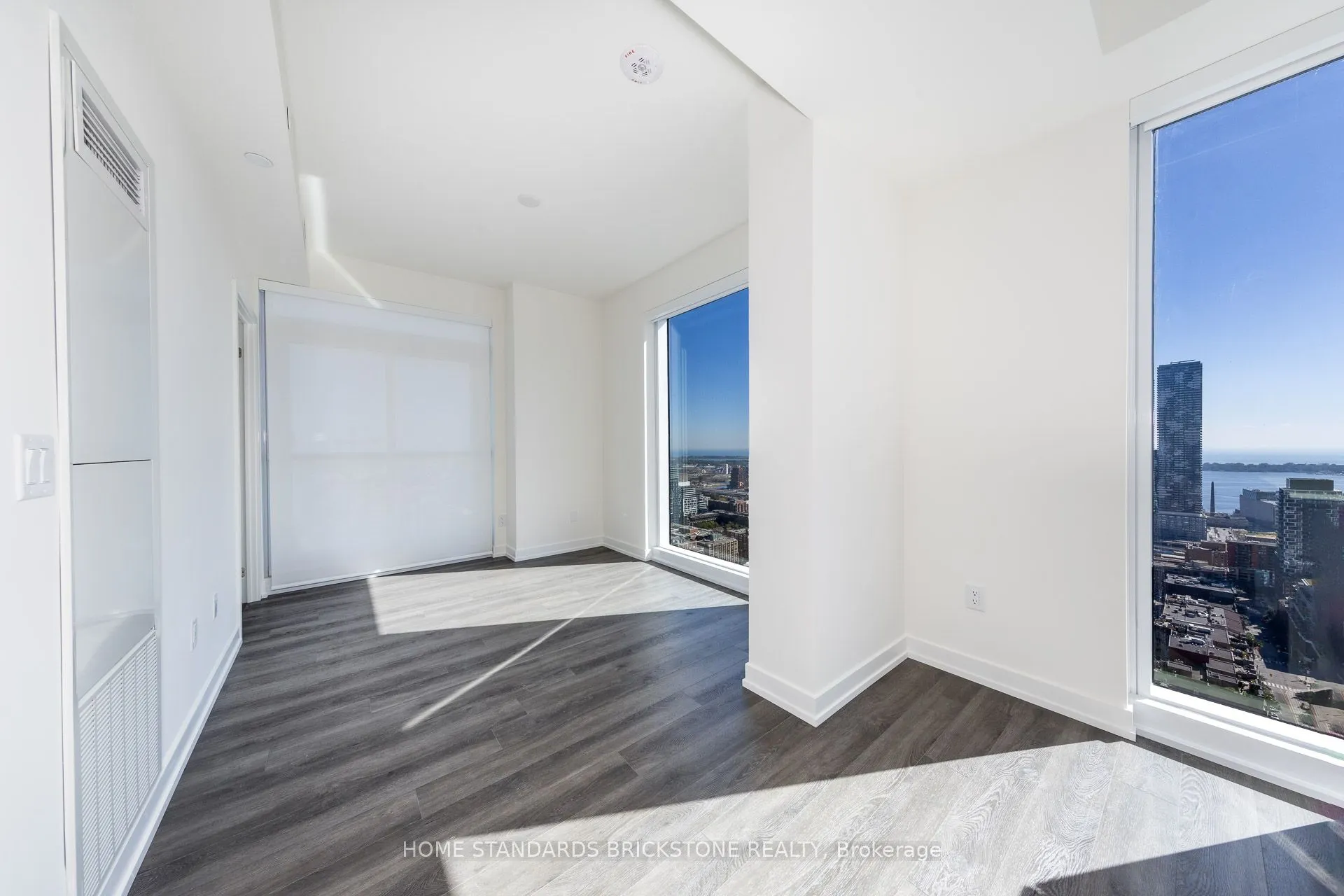 89 Church Street, #4607