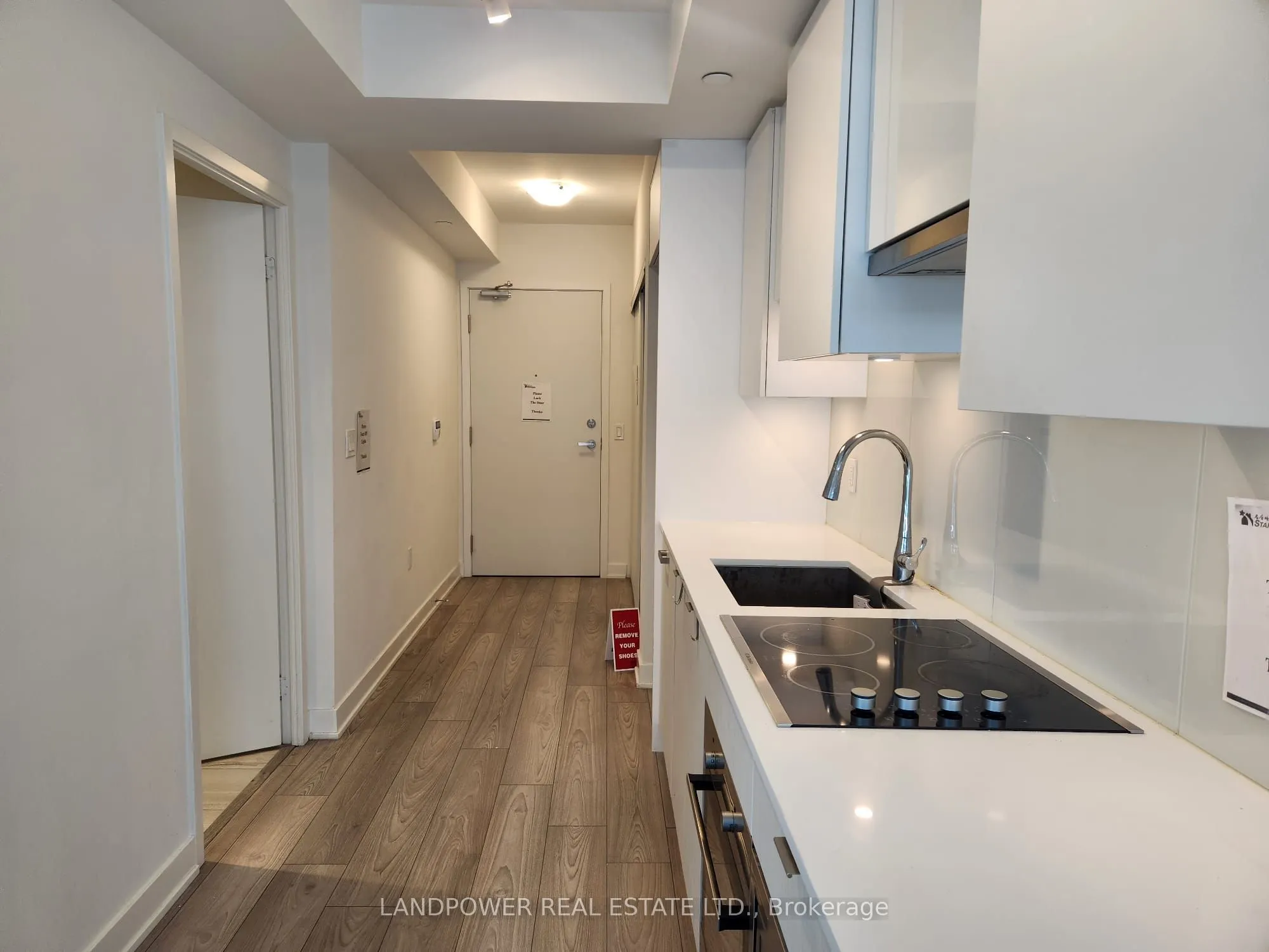 99 Broadway Avenue, #2508