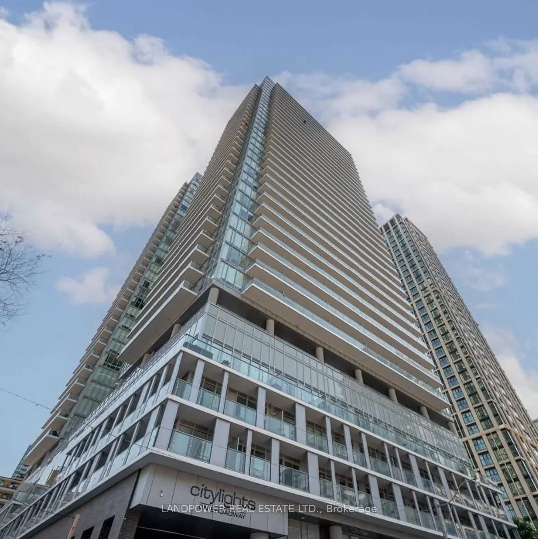 99 Broadway Avenue, #2508