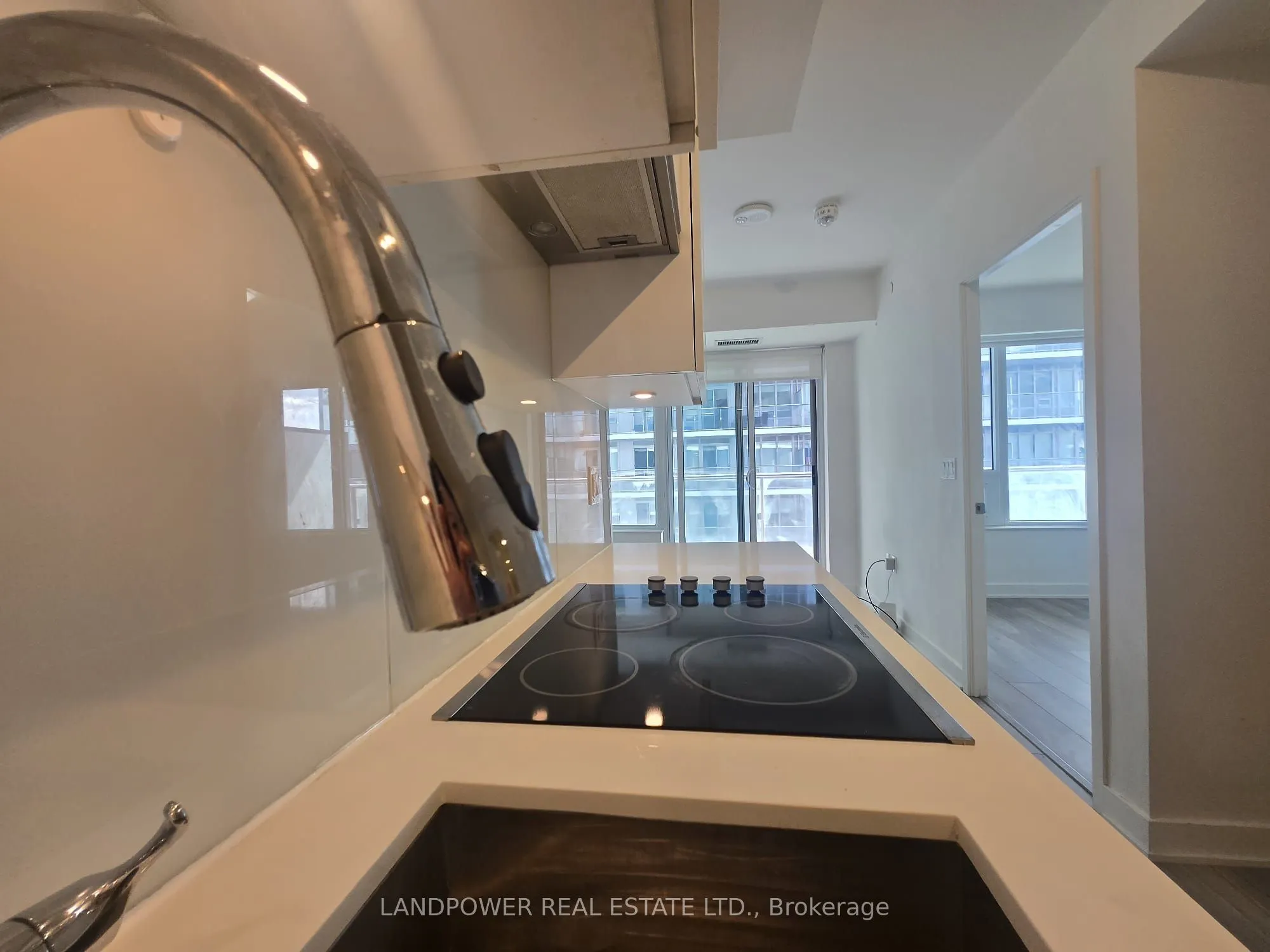 99 Broadway Avenue, #2508