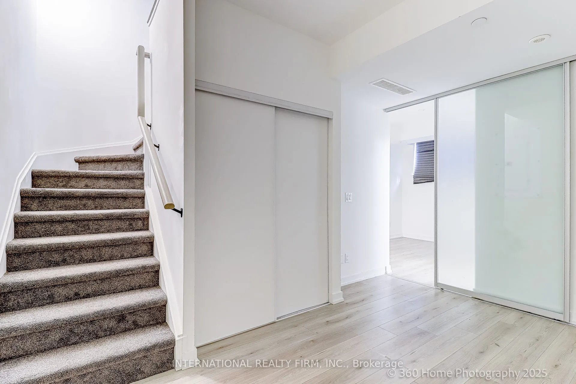 851 Sheppard Avenue W, #12