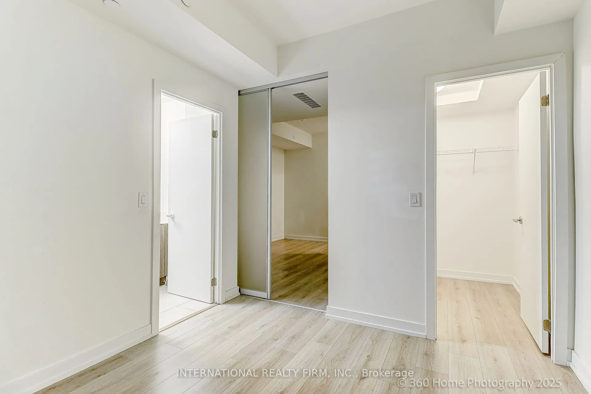851 Sheppard Avenue W, #12