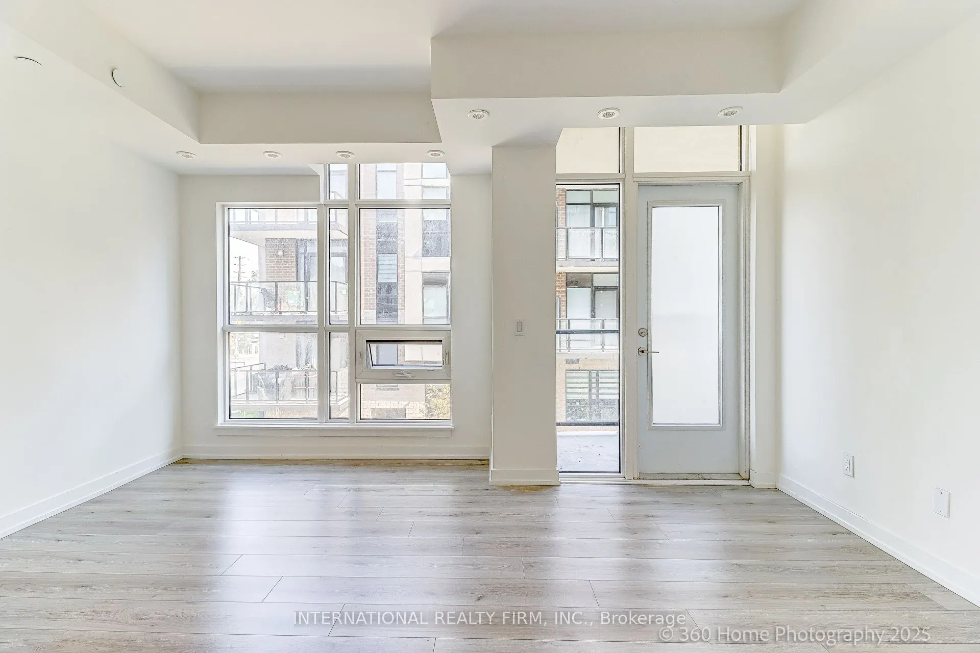 851 Sheppard Avenue W, #12