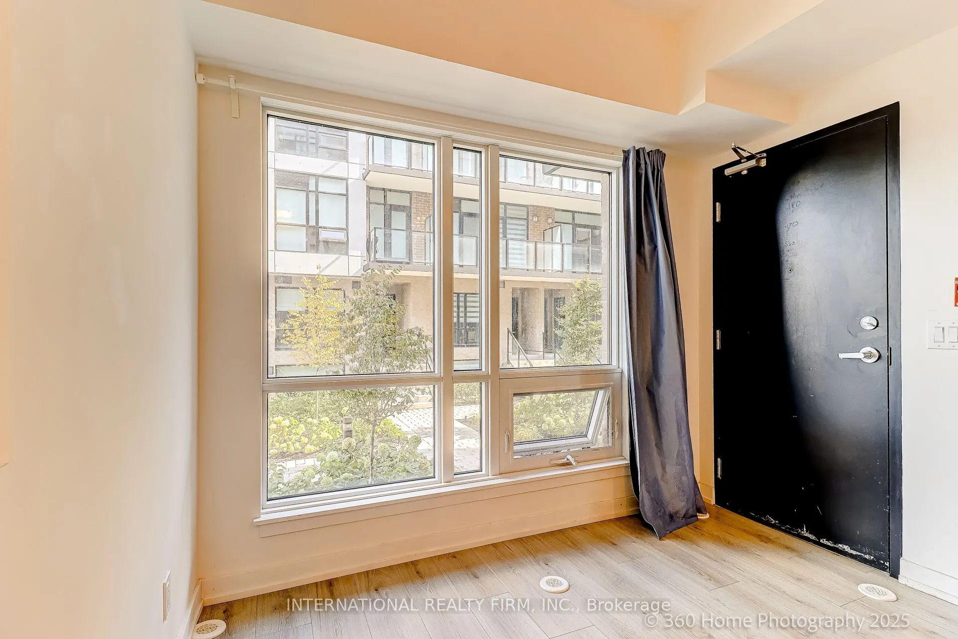 851 Sheppard Avenue W, #12