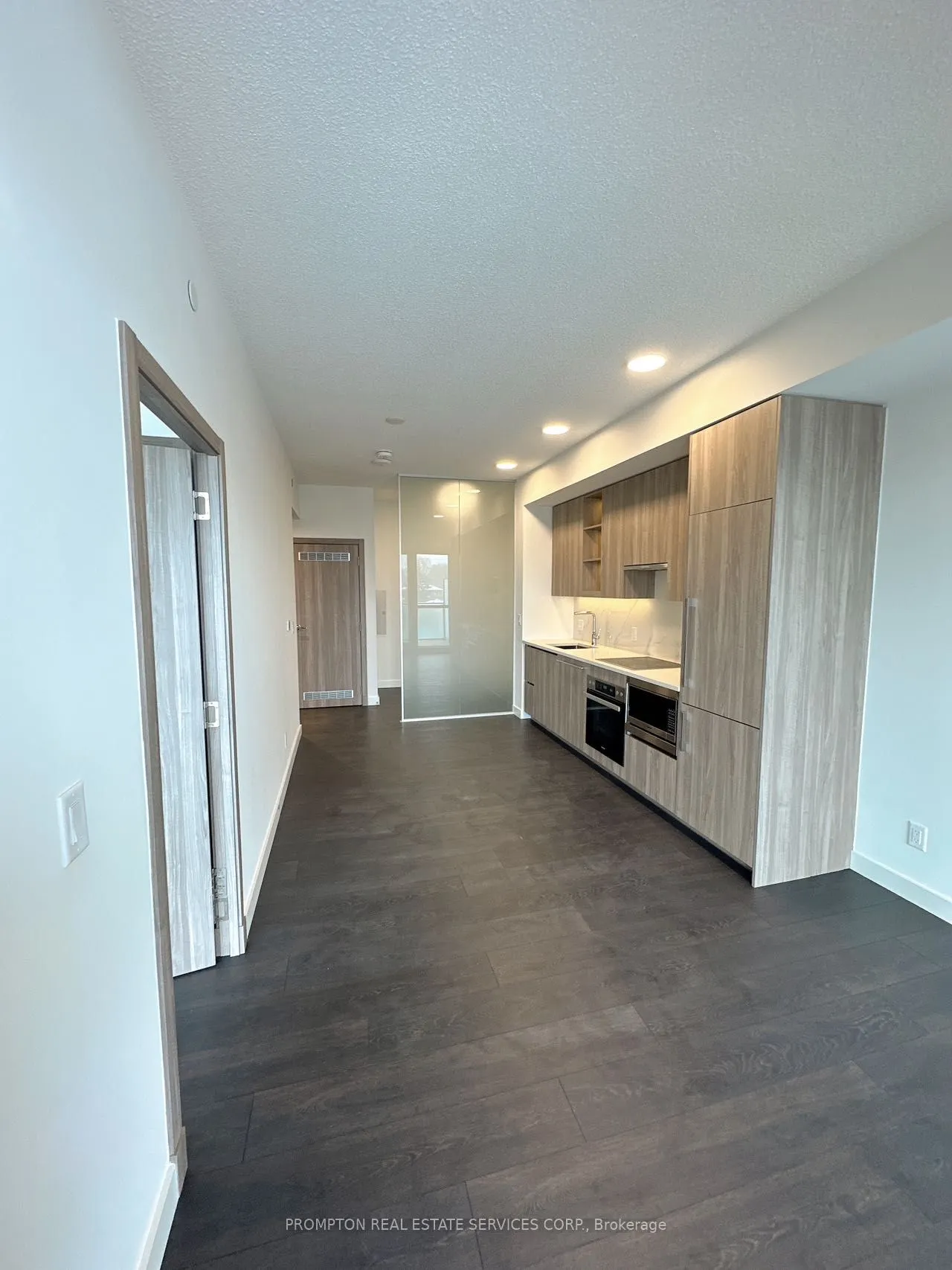 25 McMahon Drive, #708