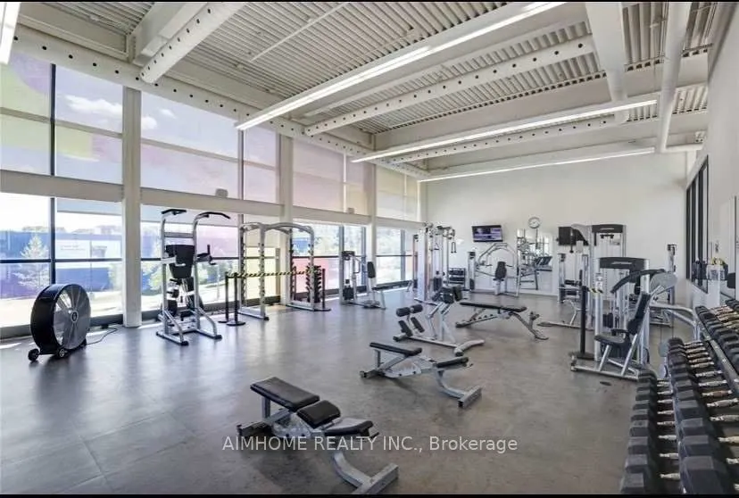 33 Singer Court, #2810