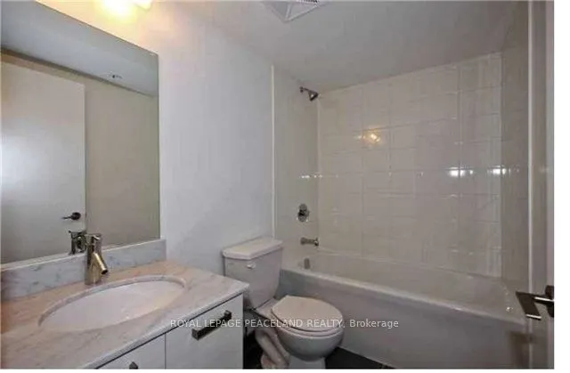 68 Abell Street, #709