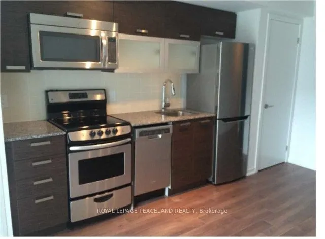 68 Abell Street, #709