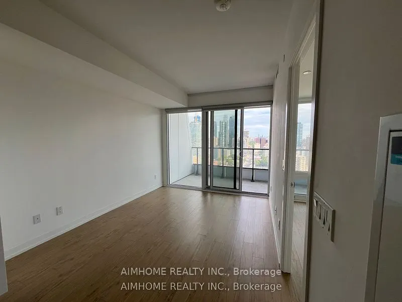 85 Wood Street, #3007