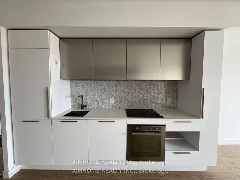 85 Wood Street, #3007