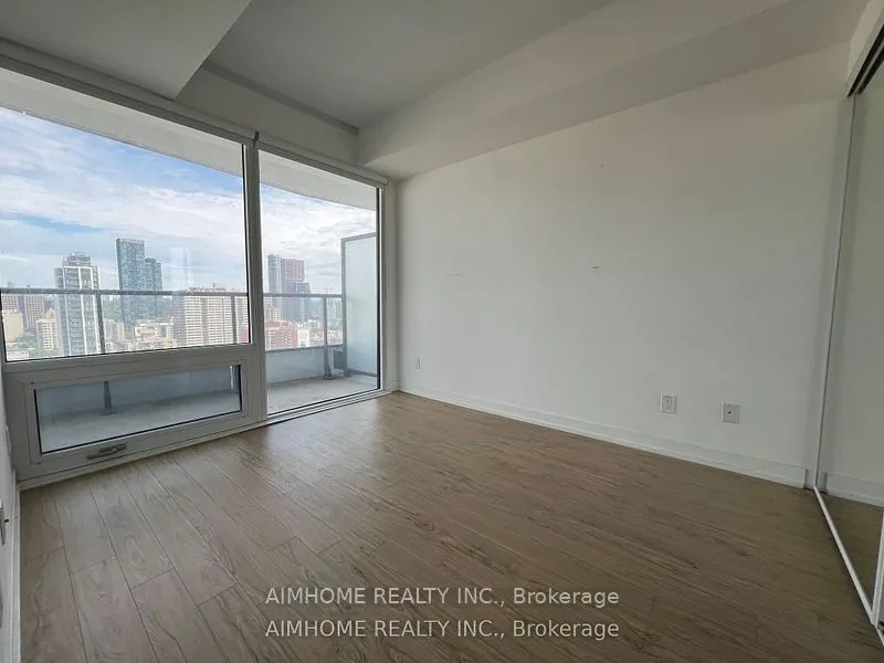 85 Wood Street, #3007