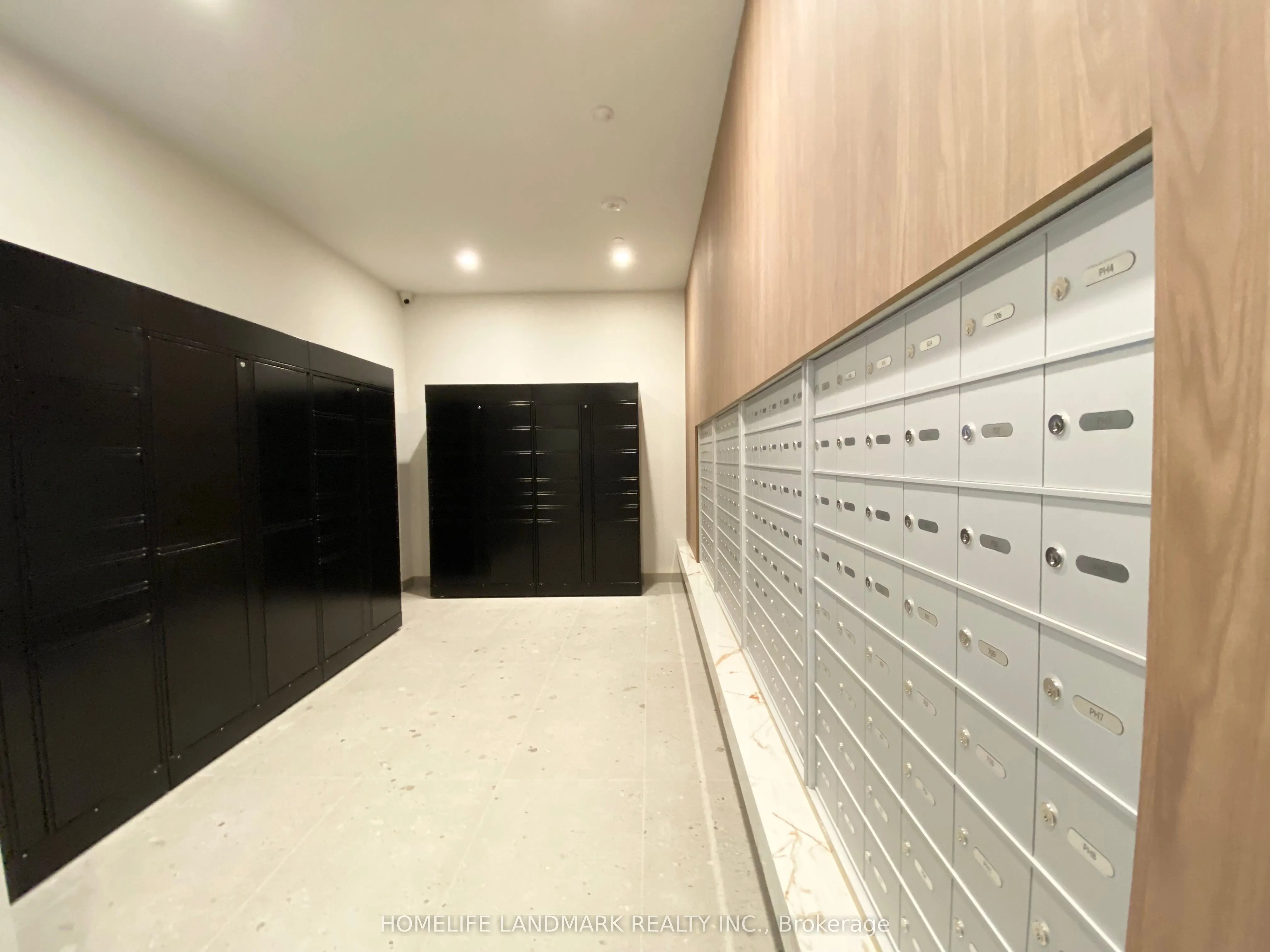 1 Kyle Lowry Road, #528
