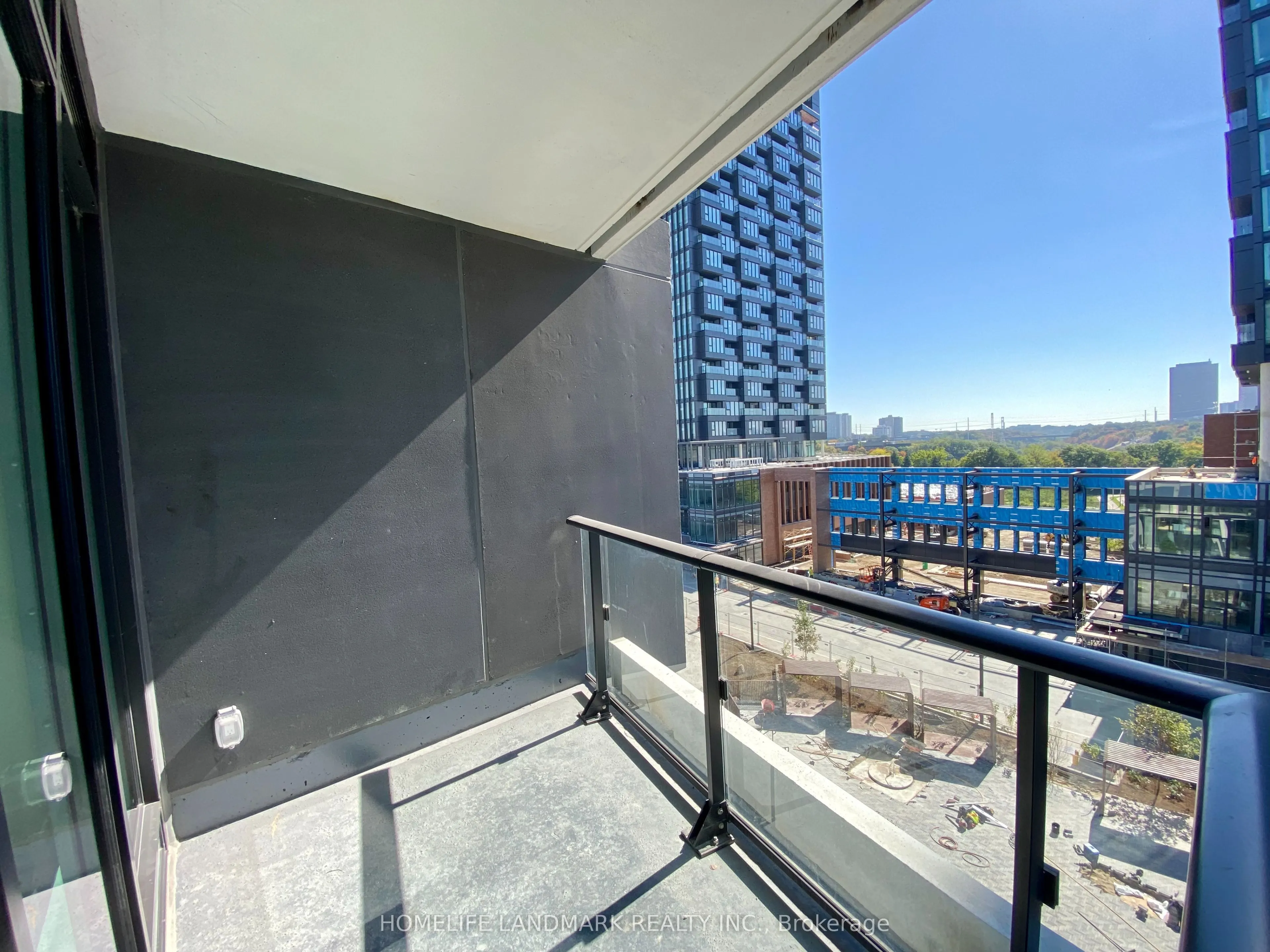 1 Kyle Lowry Road, #528