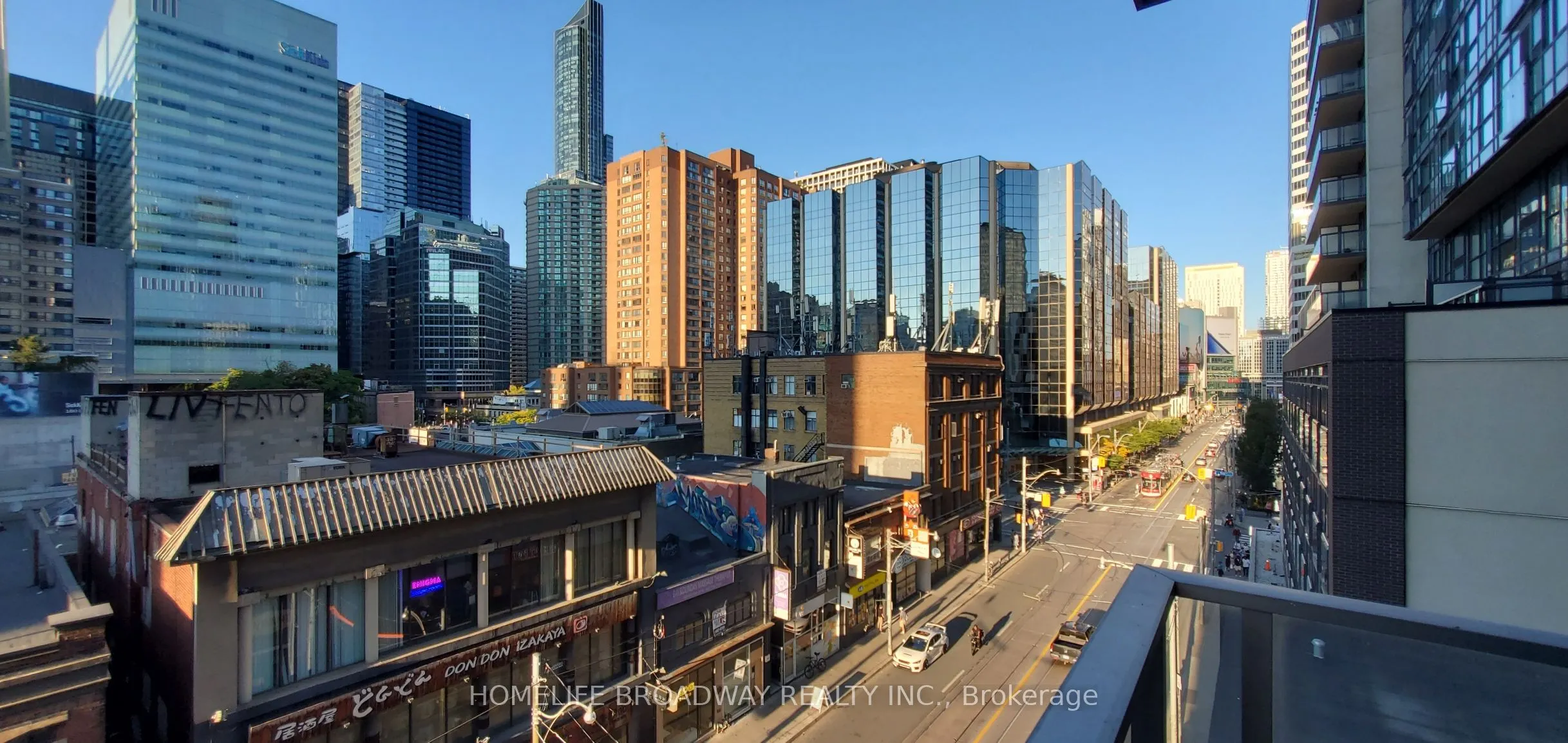 111 Elizabeth Street, #832