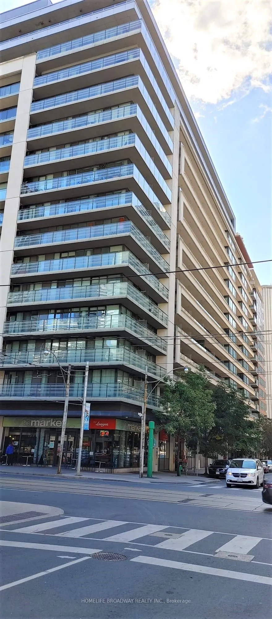 111 Elizabeth Street, #832