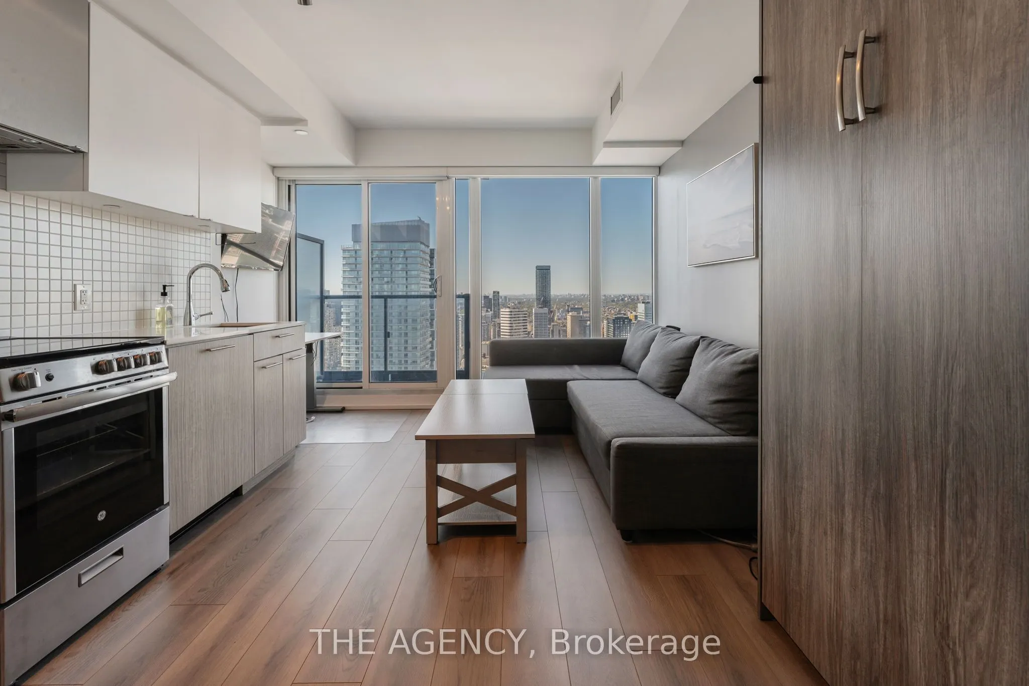 251 Jarvis Street, #4807