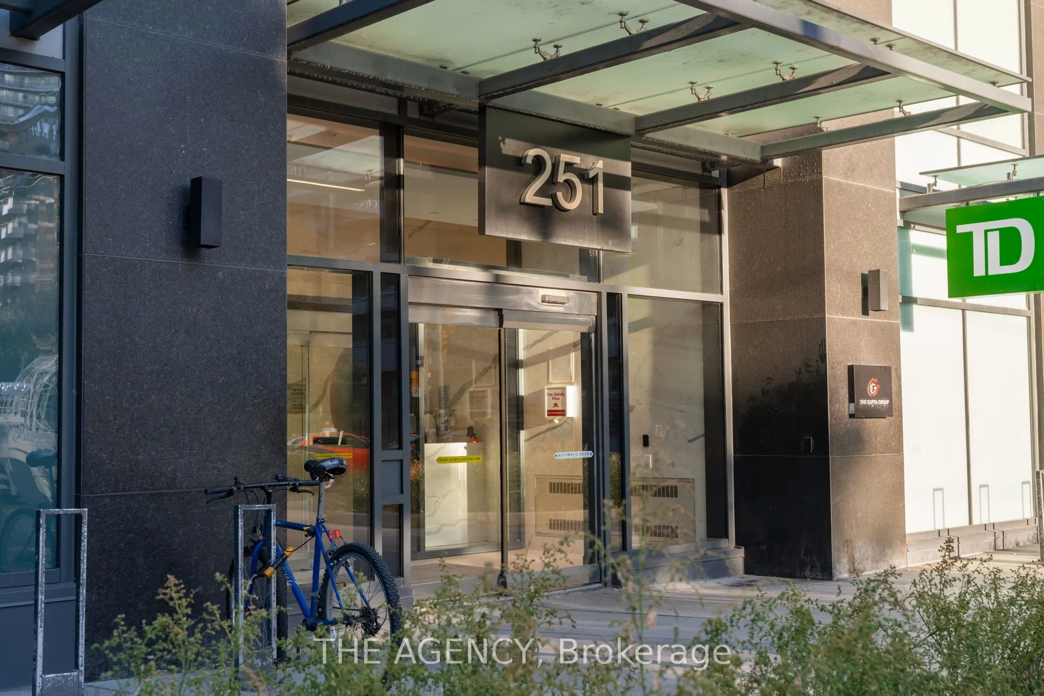 251 Jarvis Street, #4807