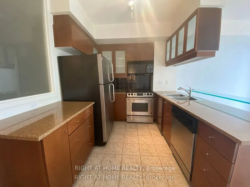 500 Queens Quay W, #308E