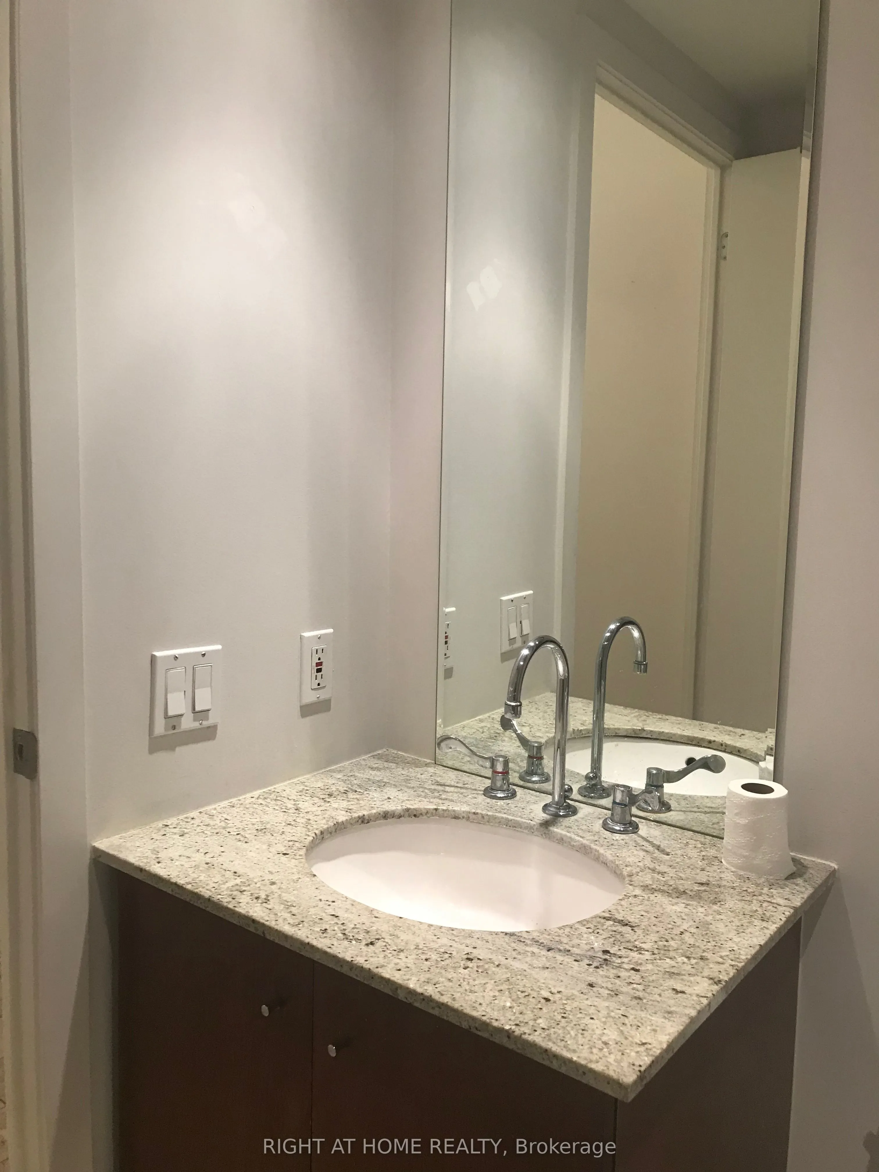 500 Queens Quay W, #308E