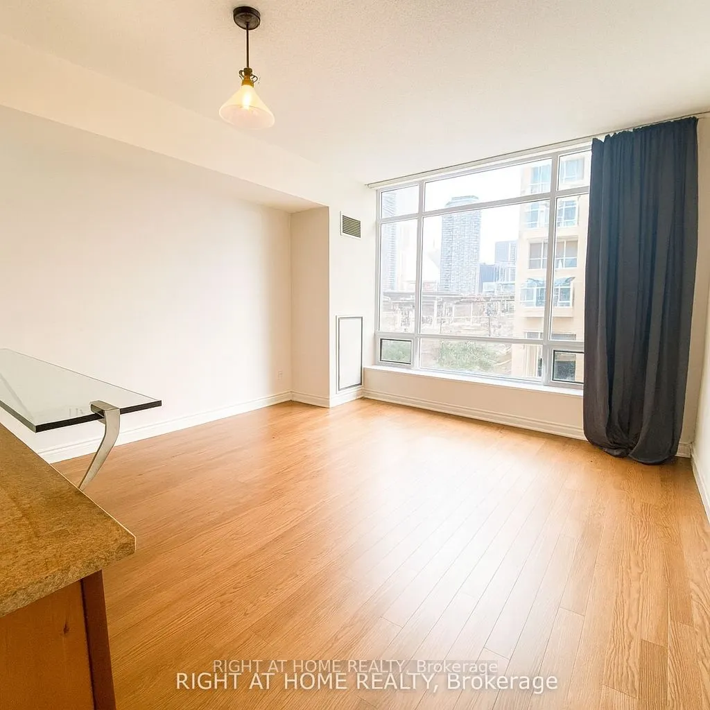 500 Queens Quay W, #308E