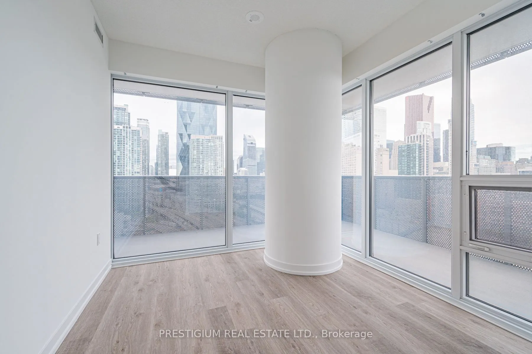 55 Cooper Street, #1901