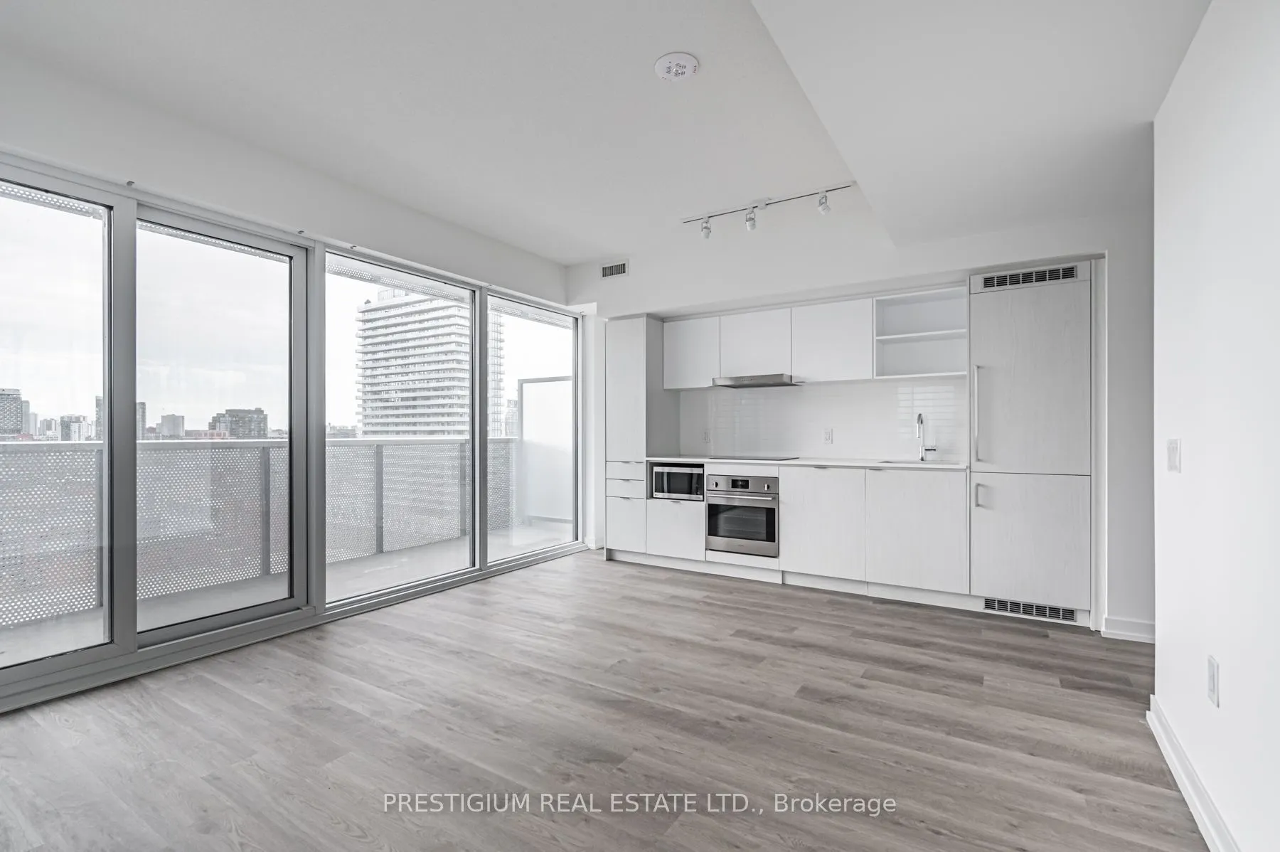 55 Cooper Street, #1901