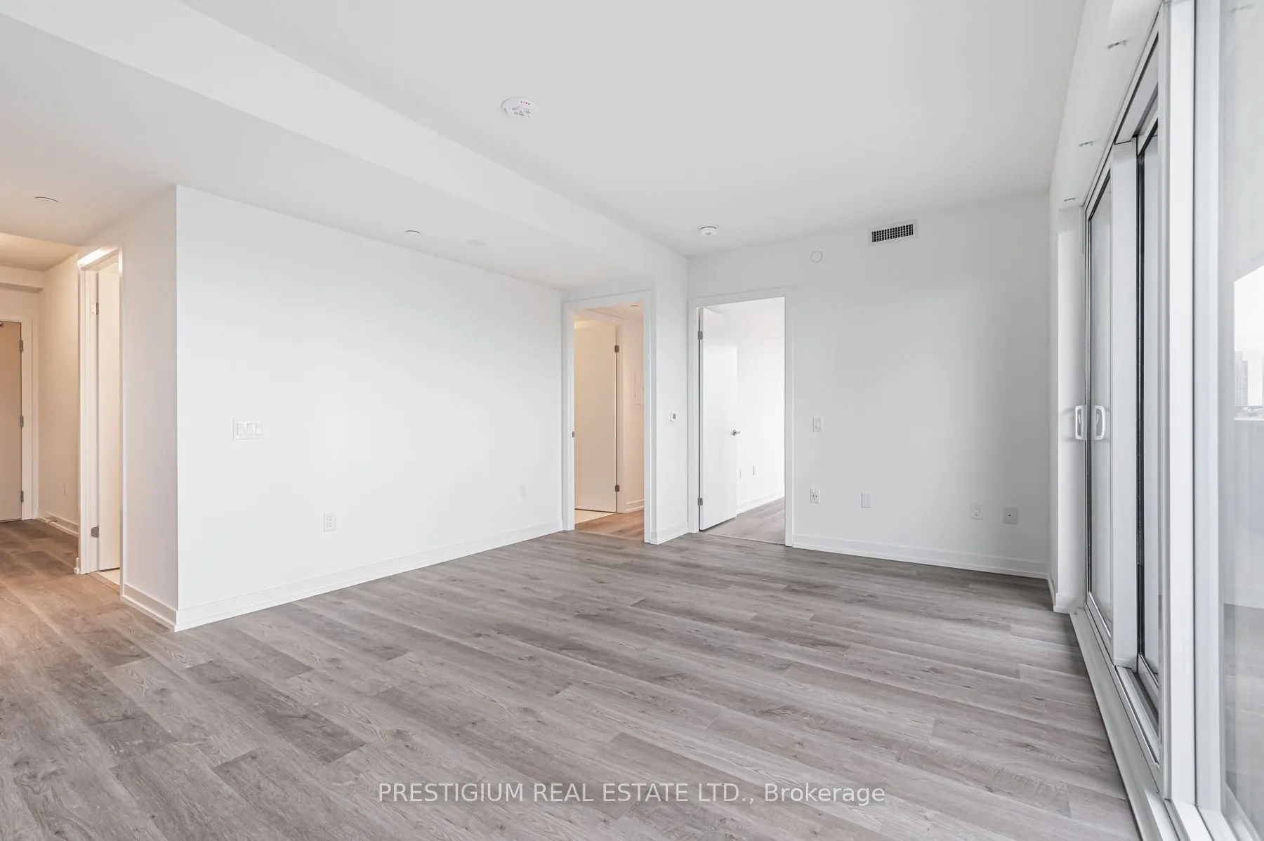 55 Cooper Street, #1901
