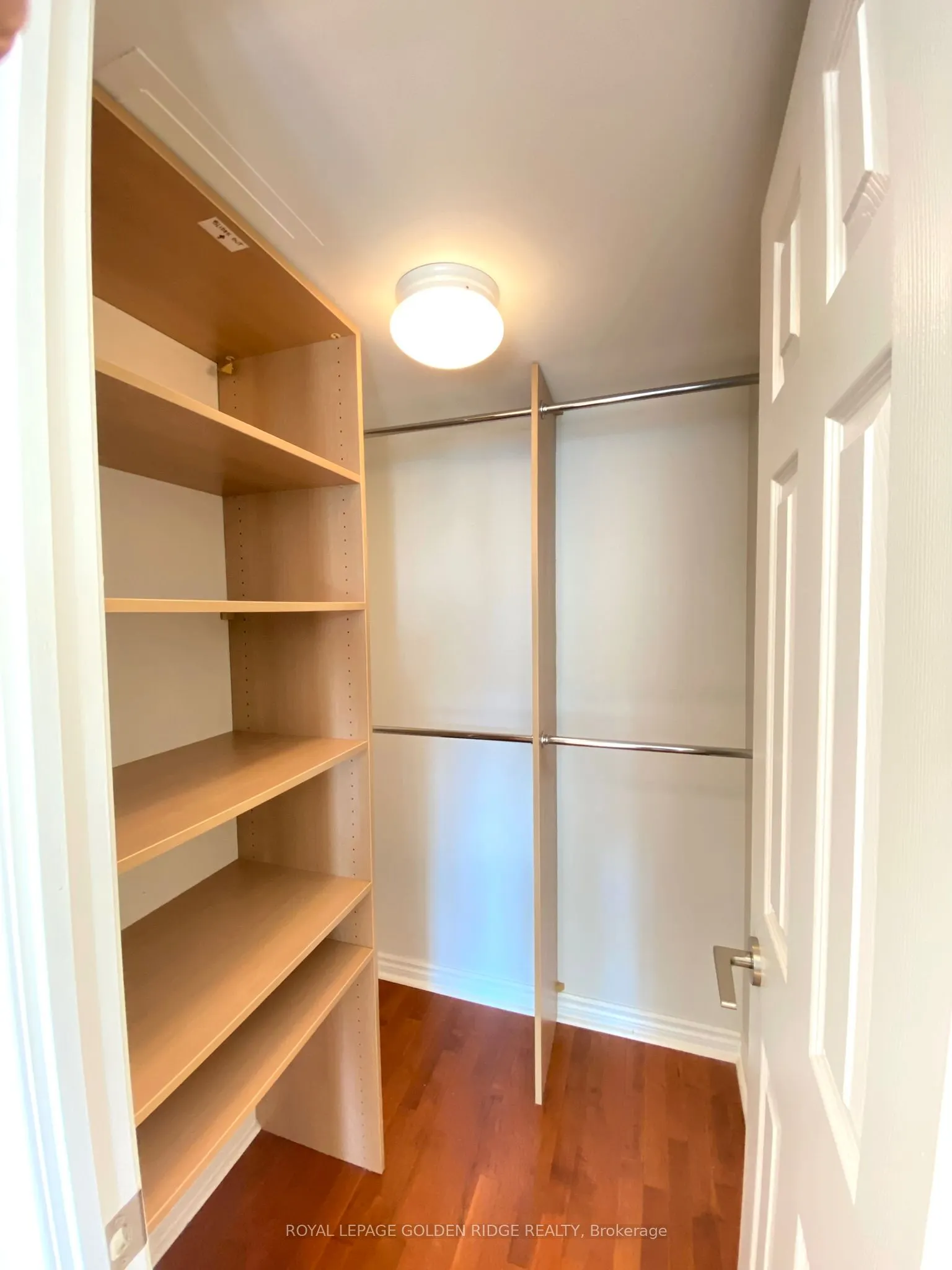 18 Spring Garden Avenue, #2202