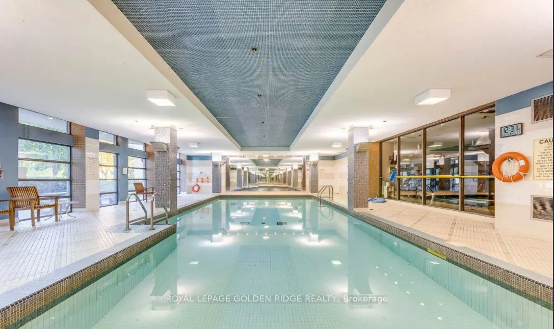 18 Spring Garden Avenue, #2202