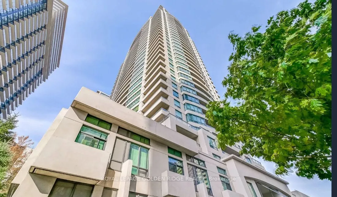 18 Spring Garden Avenue, #2202