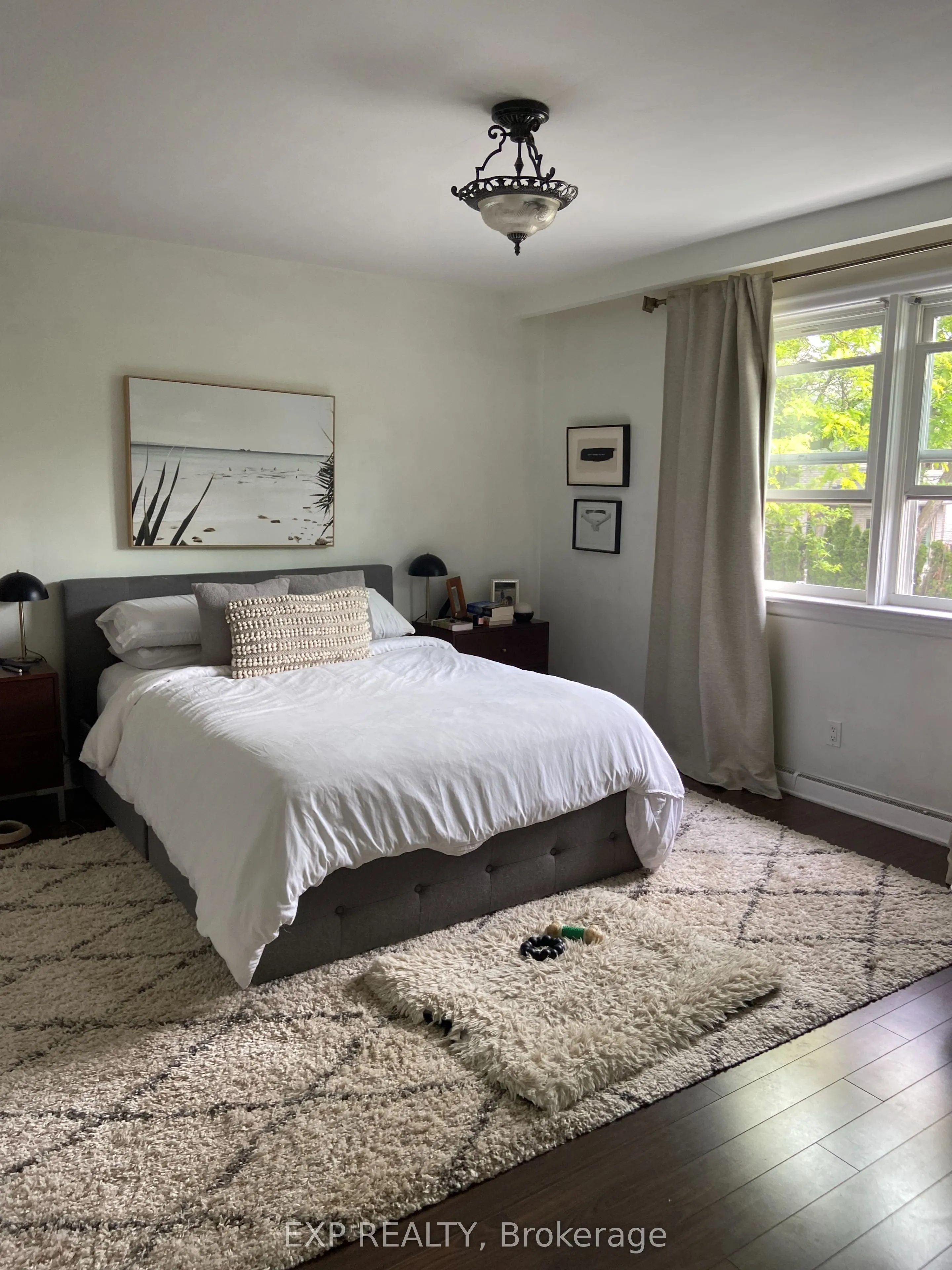 23 Birchwood Avenue