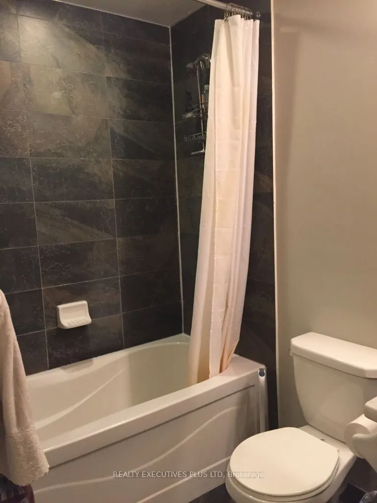135 Wynford Drive, #601