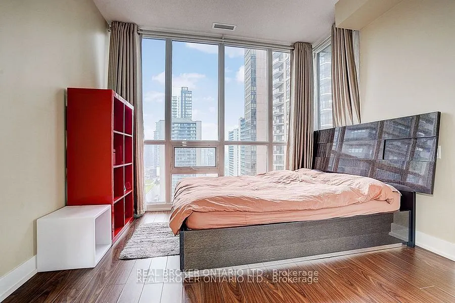 23 Sheppard Avenue E, #2104