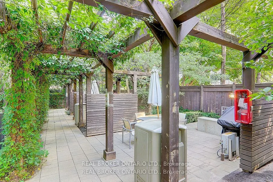 23 Sheppard Avenue E, #2104