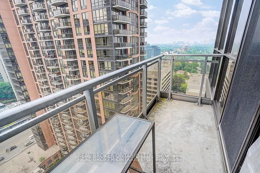 23 Sheppard Avenue E, #2104