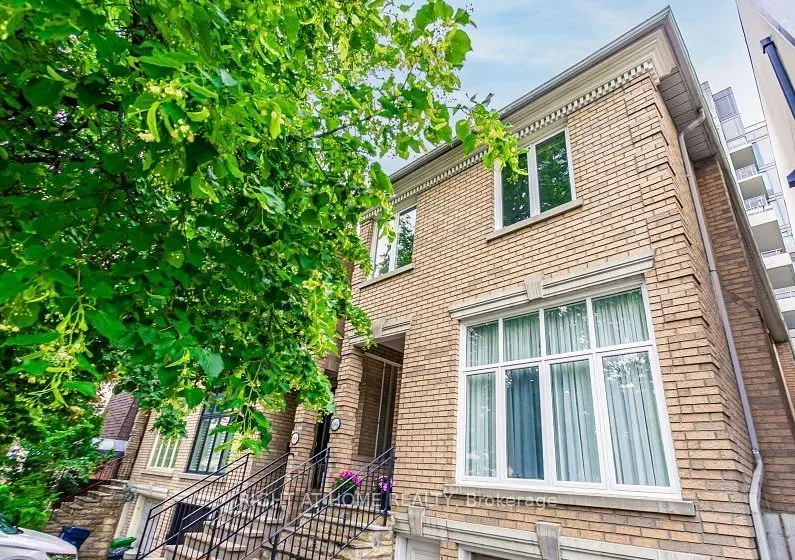 108 Banff Road