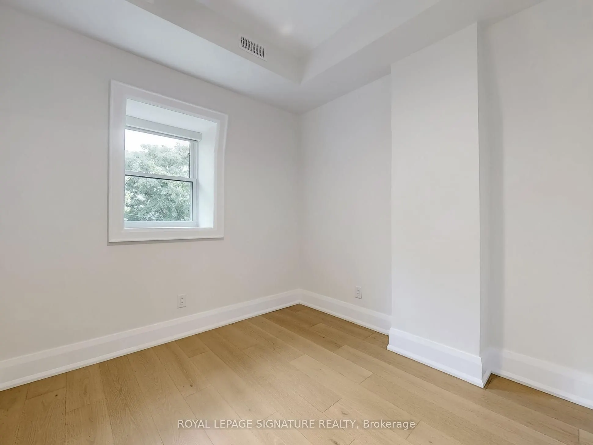 28 Beaconsfield Avenue, #3