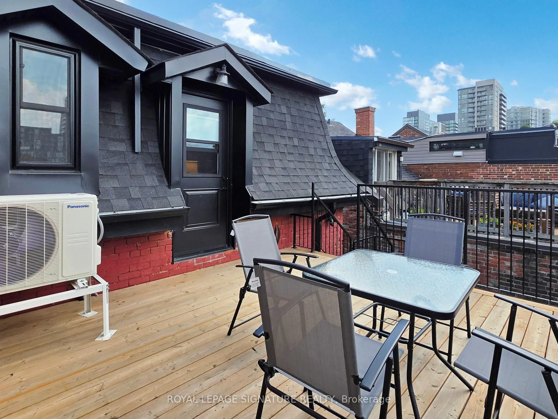 28 Beaconsfield Avenue, #3