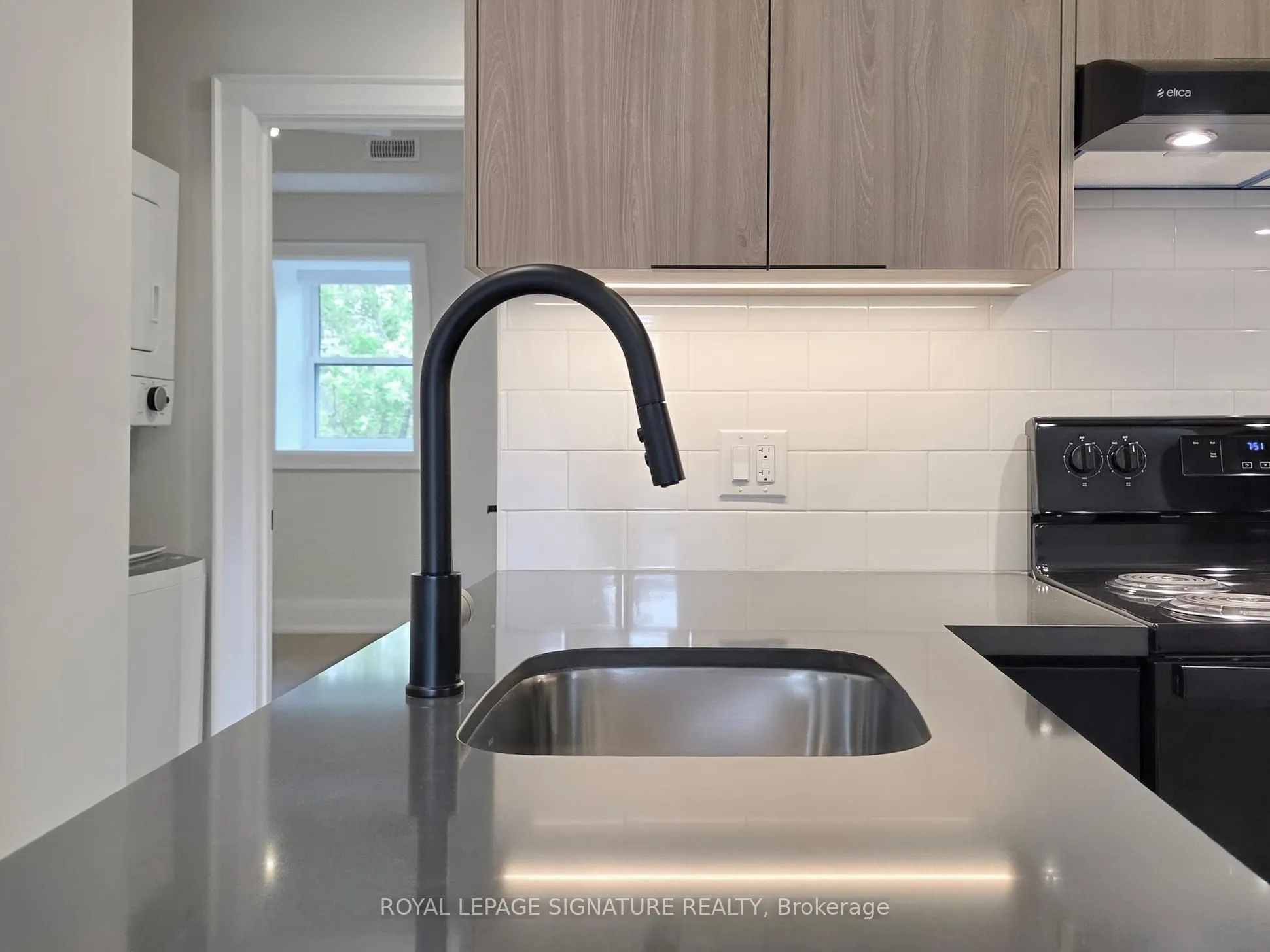 28 Beaconsfield Avenue, #3