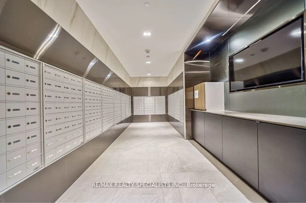 319 Jarvis Street, #2611