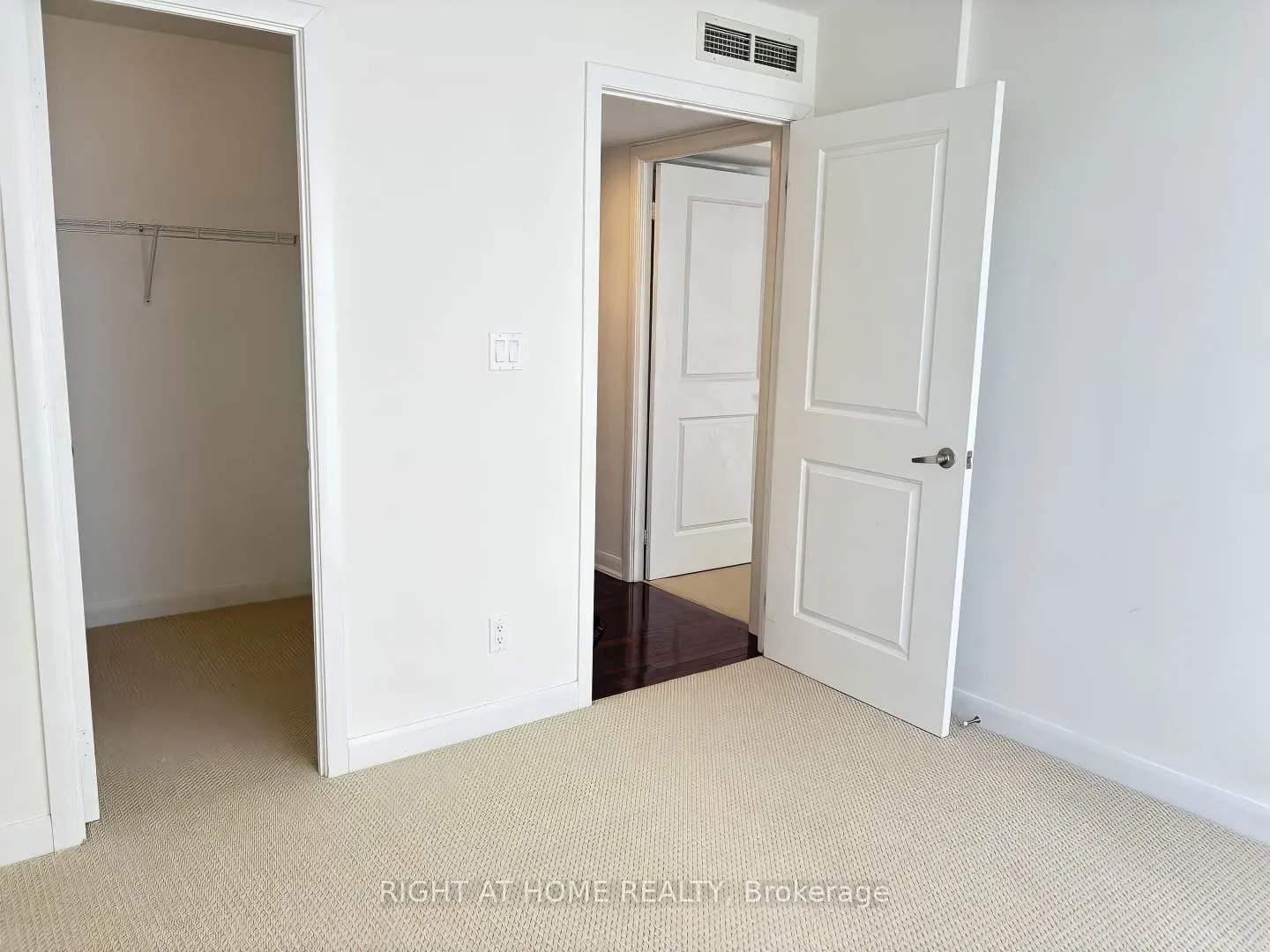 5791 Yonge Street, #1009