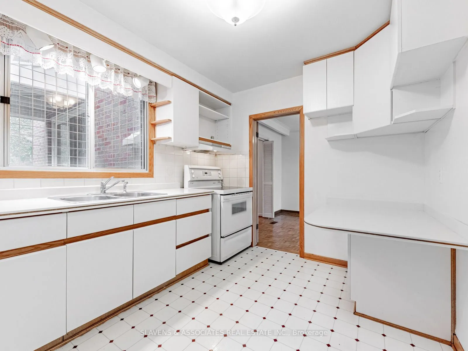 796 Davenport Road