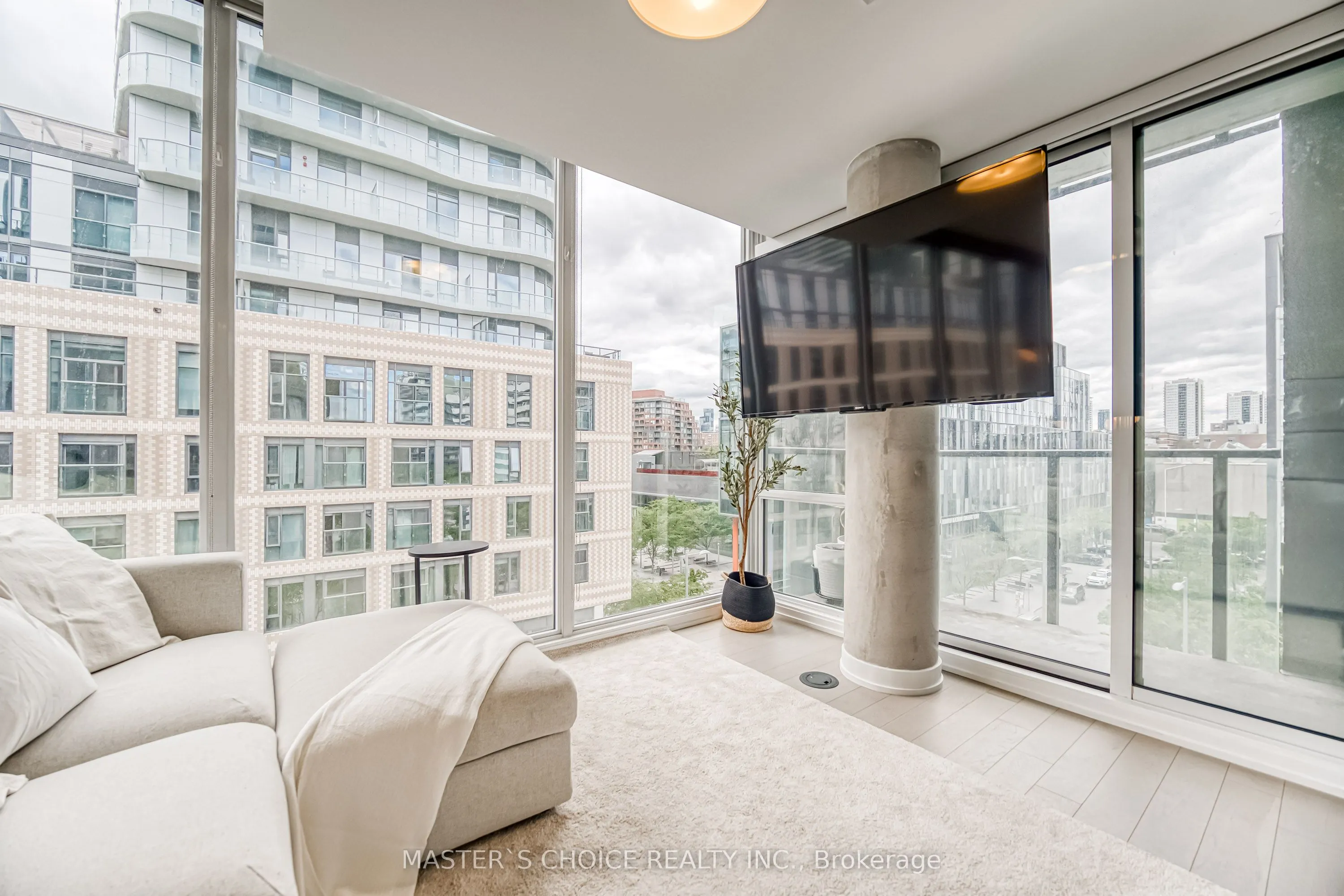 455 Front Street E, #N502