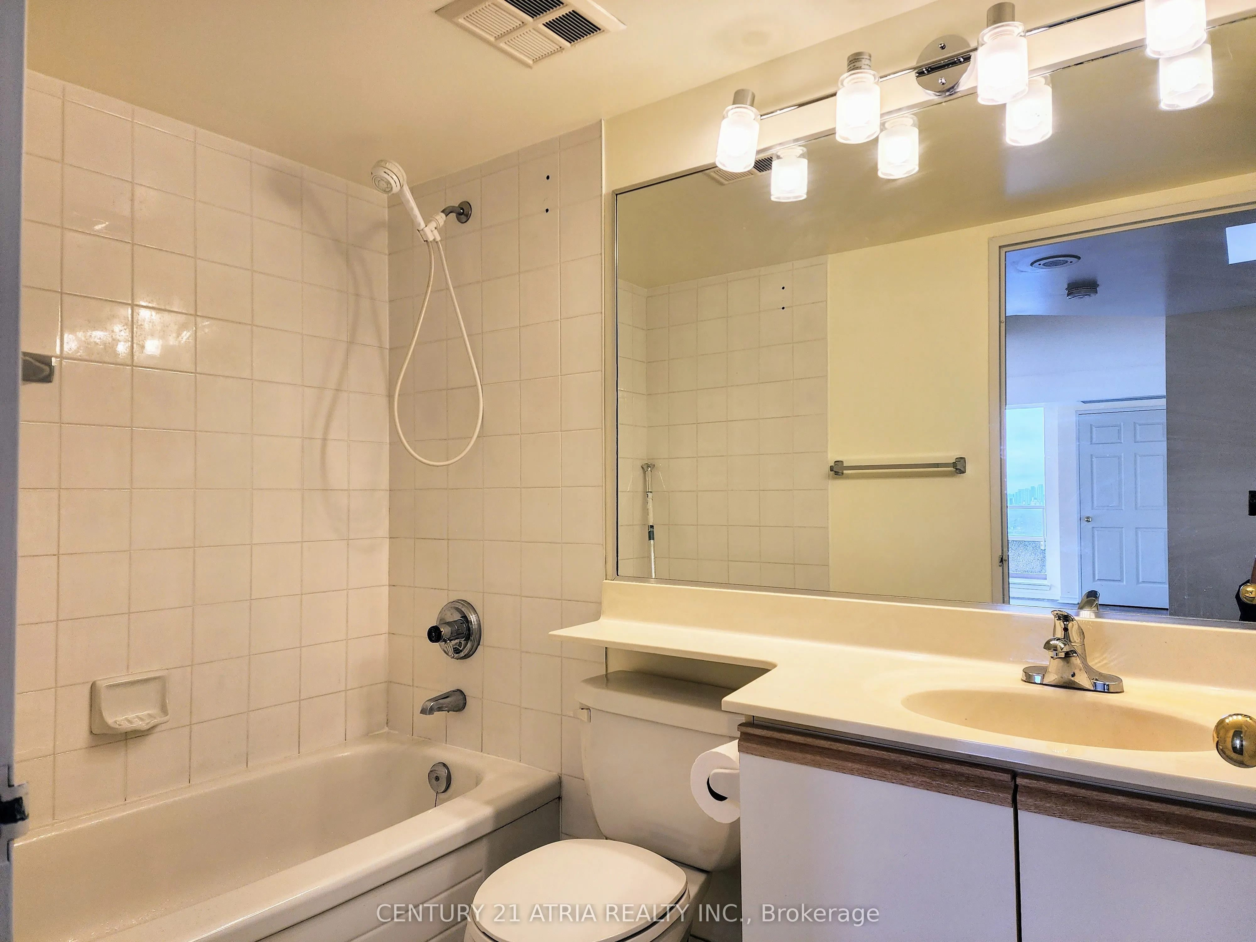 35 Empress Avenue, #1605