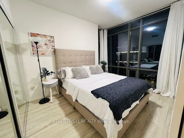 38 Grenville Street, #2601