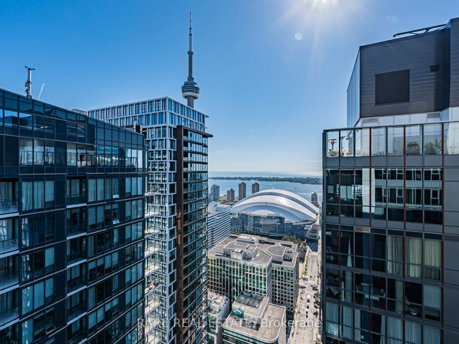 357 King Street W, #1505